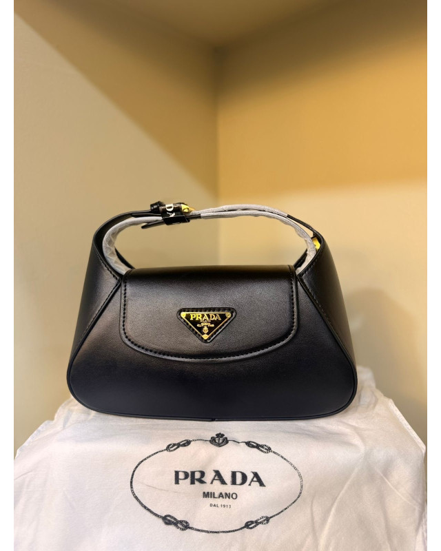 Prada Small leather shoulder bag - Black
