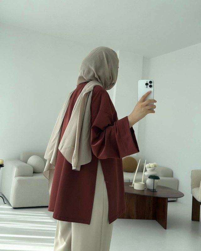 بلوزة خريفية مع حزام - كرميدي بلوزة خريفية مع حزام - كرميدي