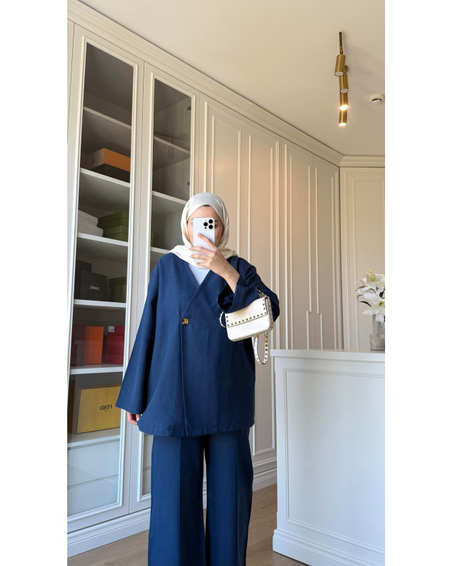 طقم جاكيت وبنطلون مع حزام مجدول - كحلي