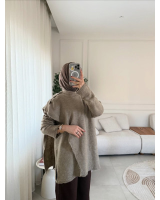 بلوزة مع سكارف متصل - كاكي بلوزة مع سكارف متصل - كاكي