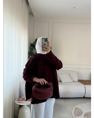 بلوزة مع سكارف متصل -خمري بلوزة مع سكارف متصل -خمري