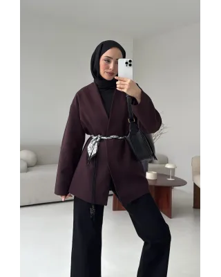 بليزر مبطن مع حزام - بيرغندي بليزر مبطن مع حزام - بيرغندي