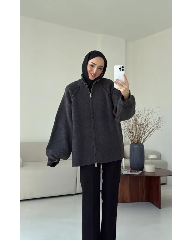 كارديجان بسحاب مزدوج - سكني غامق كارديجان بسحاب مزدوج - سكني غامق