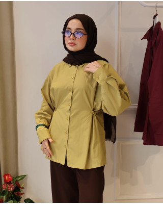 قميص خردلي سادة - بتخصّر بازرار قميص خردلي سادة - بتخصّر بازرار