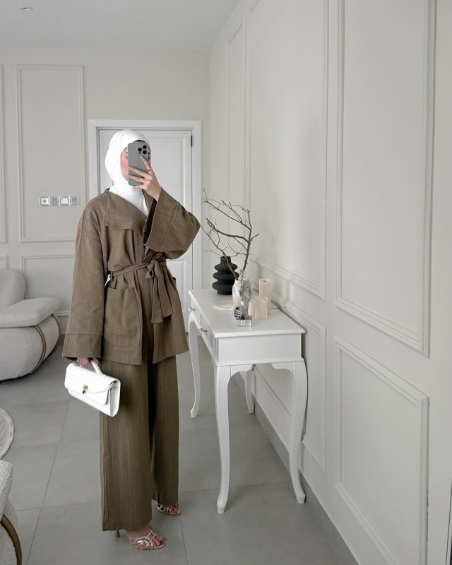سوت كيمونو و بنطلون - كاكي سوت كيمونو و بنطلون - كاكي