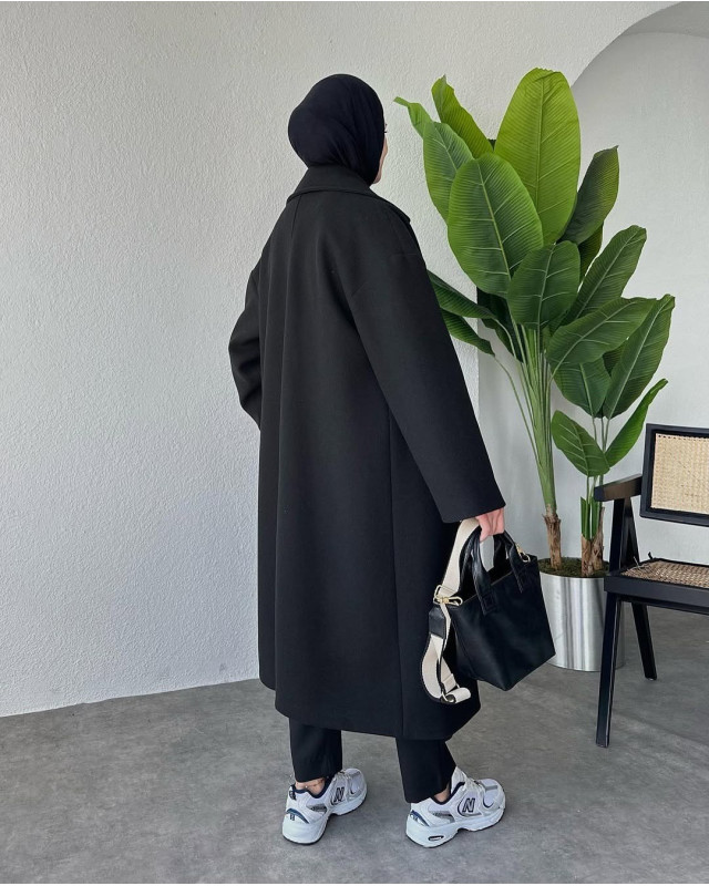  جاكيت جوخ مبطن ساتان - اسود
