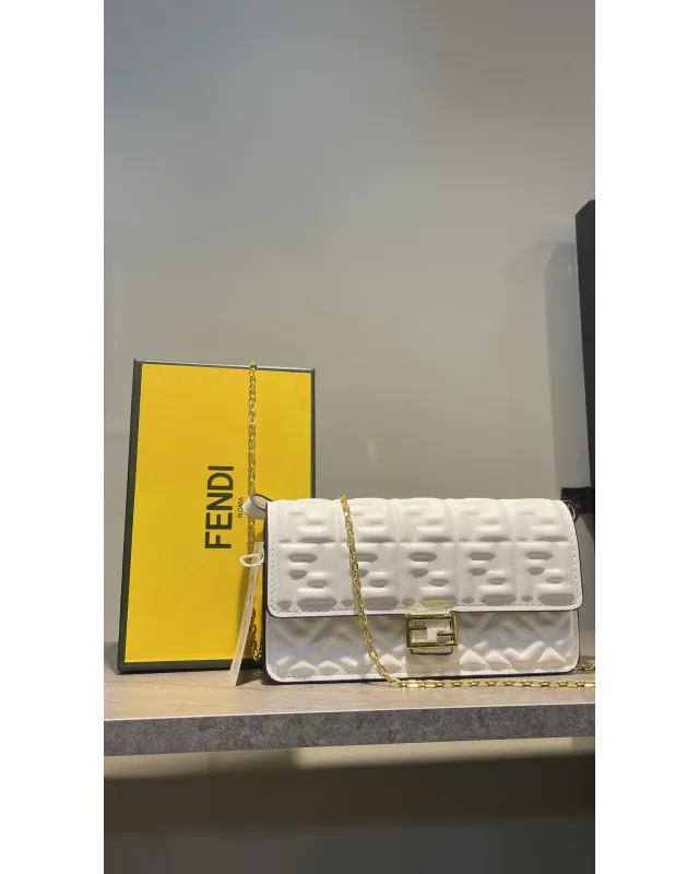 فندي | Baguette Continental Wallet With Chain - ابيض