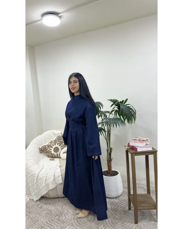 فستان جينز مخصر