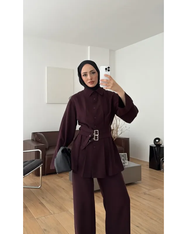 طقم تركي قطعتين بموديل حزامين عالخصر - توتي غامق طقم تركي قطعتين بموديل حزامين عالخصر - توتي غامق