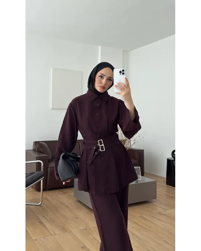طقم تركي قطعتين بموديل حزامين عالخصر - توتي غامق طقم تركي قطعتين بموديل حزامين عالخصر - توتي غامق
