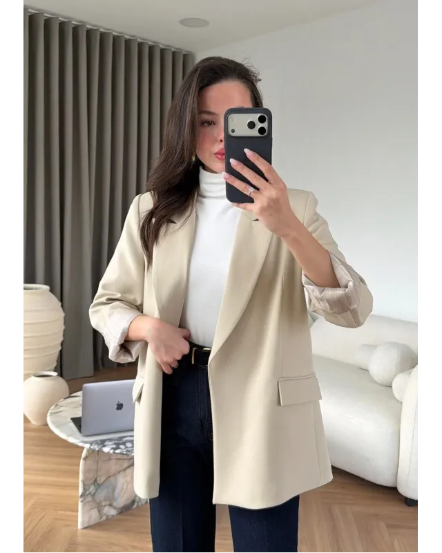 بليزر مبطن بأكمام مقلمة - بيج