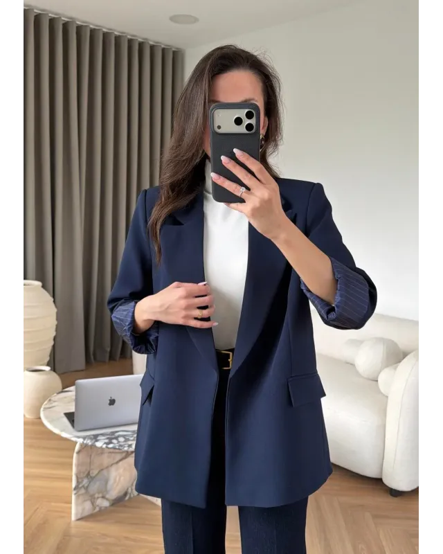 بليزر مبطن بأكمام مقلمة - كحلي بليزر مبطن بأكمام مقلمة - كحلي