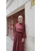 طقم تنورة وقميص - كرميدي