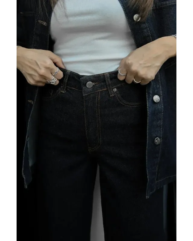 Dark Folded Denim Jean