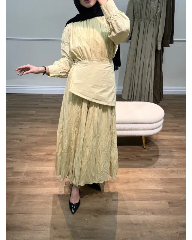 Soft Yellow Dress with Detachable Wrap Belt