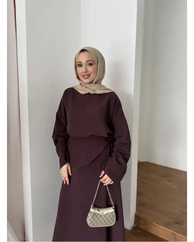 Chic Skirt Set with Detachable Wrap - Dark Berry