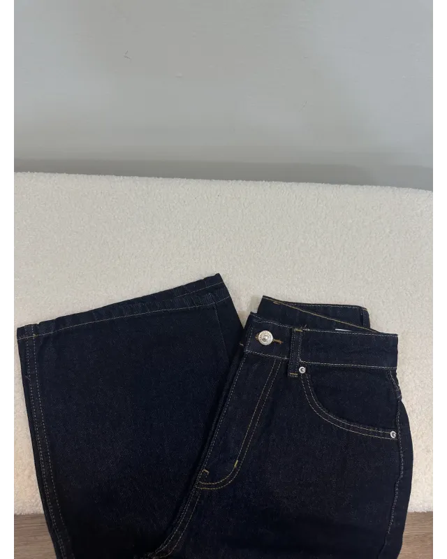 Dark Straight-Leg Jean