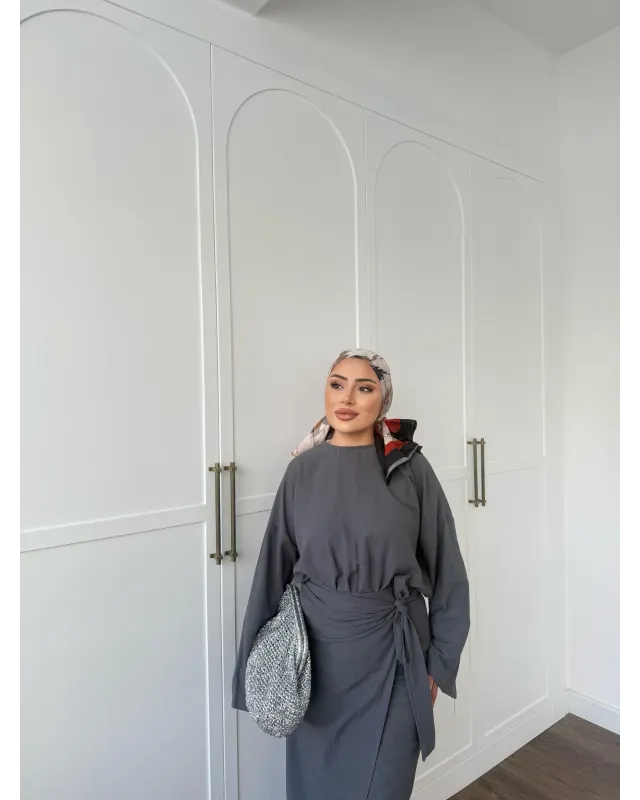 Side-Tied Skirt Set – Dark Gray