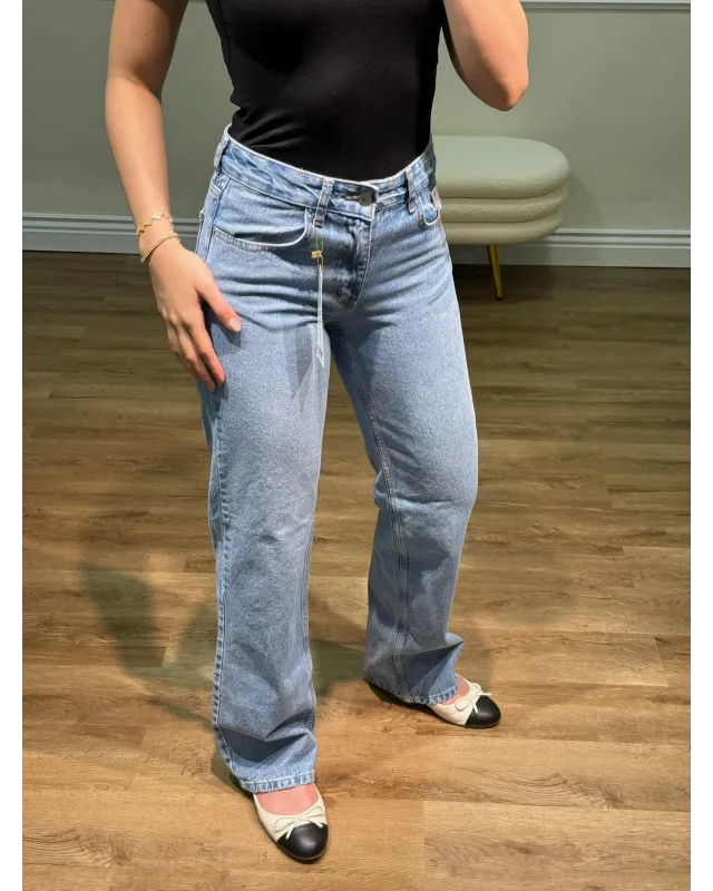 Medium Blue-Classic Straight Jeans