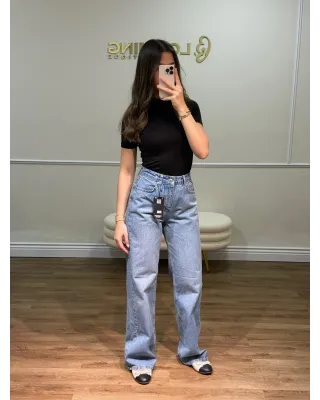 Medium Blue -Wide Fit Straight Jeans