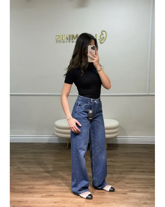 Dark Wash Wide-Leg Jeans A.17966