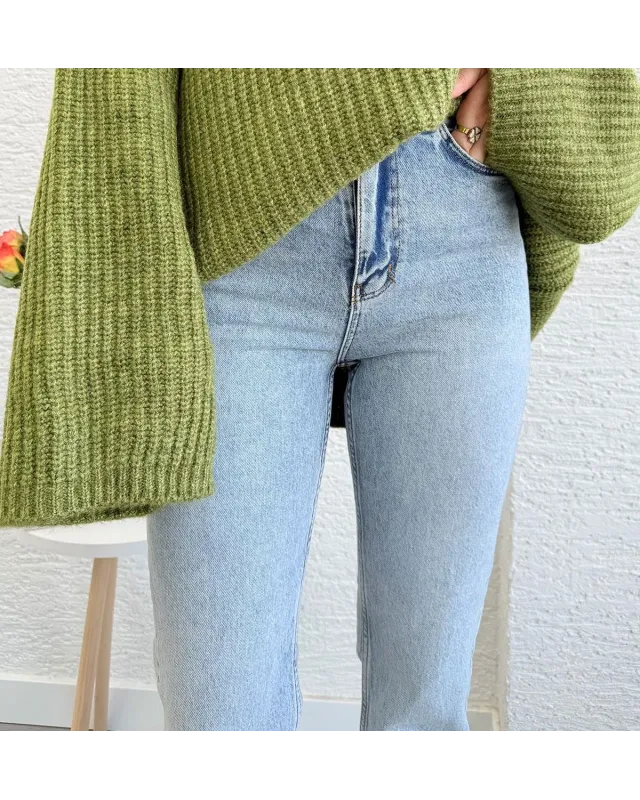 Straight Fit Jeans - Ice Blue