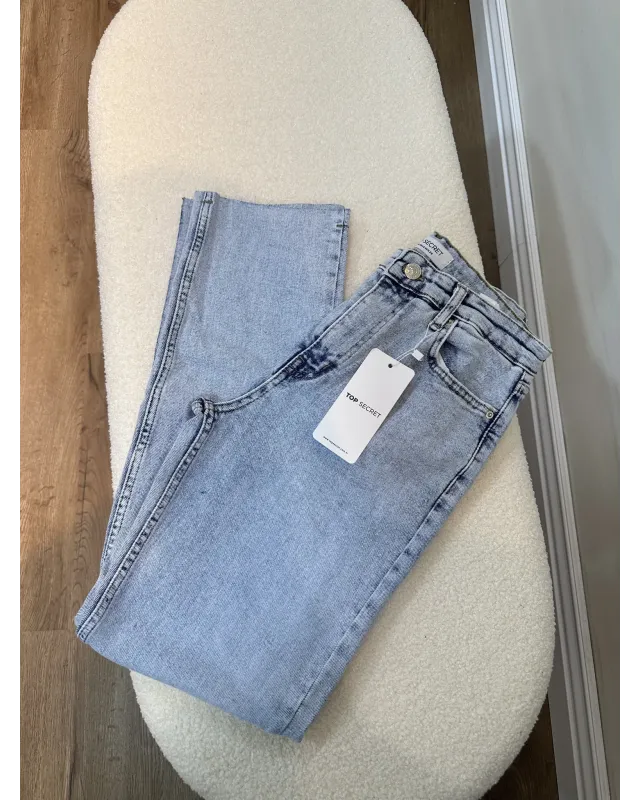 Straight Fit Jeans - Ice Blue
