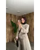 طقم تنورة وقميص مخصّر - بيج