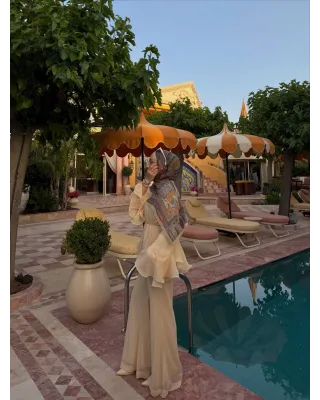 Beige  Layered Chiffon Set - بدون حزام