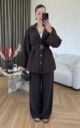 Two-Piece Set with Clip Detail - Brown