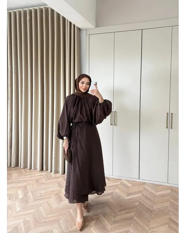 Elegant Eid Statement Skirt Set – Brown