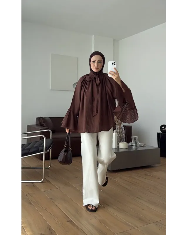Brown Shirt with Ruffled Sleeves Brown Shirt with Ruffled Sleeves