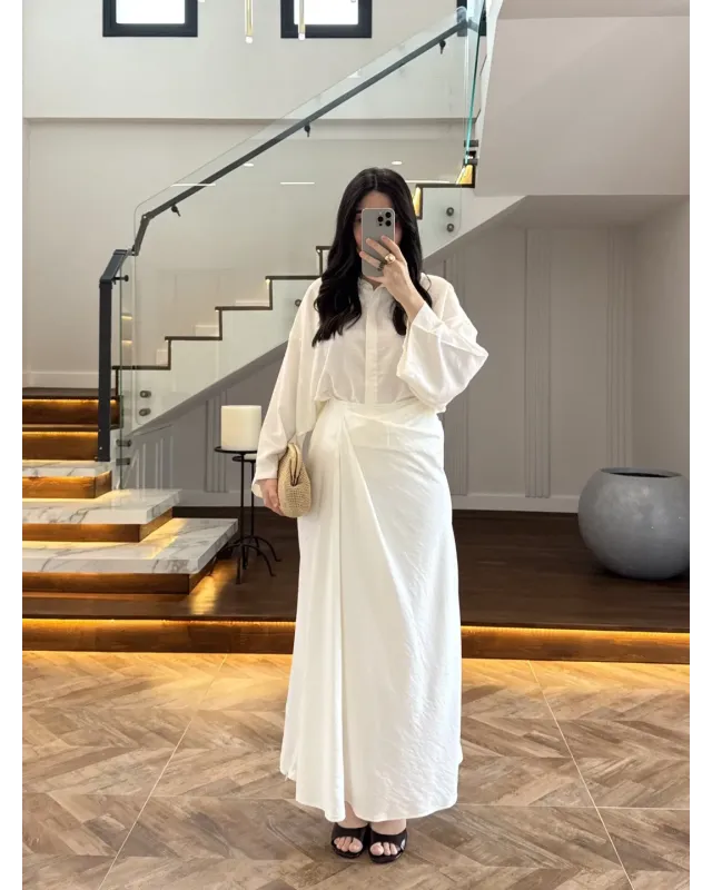 Ivory ZR Model Skirt