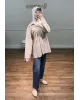 قميص سادة بأكمام مزينة بالدانتيل - بيج قميص سادة بأكمام مزينة بالدانتيل - بيج