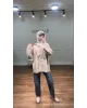 قميص سادة بأكمام مزينة بالدانتيل - بيج قميص سادة بأكمام مزينة بالدانتيل - بيج
