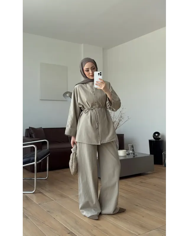 Beige Grey Linen Two-Piece Set Beige Grey Linen Two-Piece Set