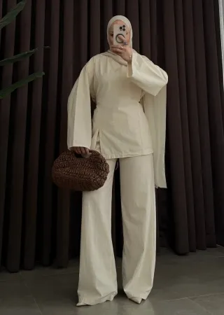 Beige Linen Two-Piece Set with Side Slit Detail