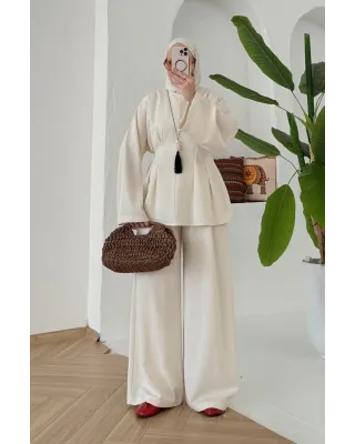 Waist-Detail Pants Set in Linen – Beige