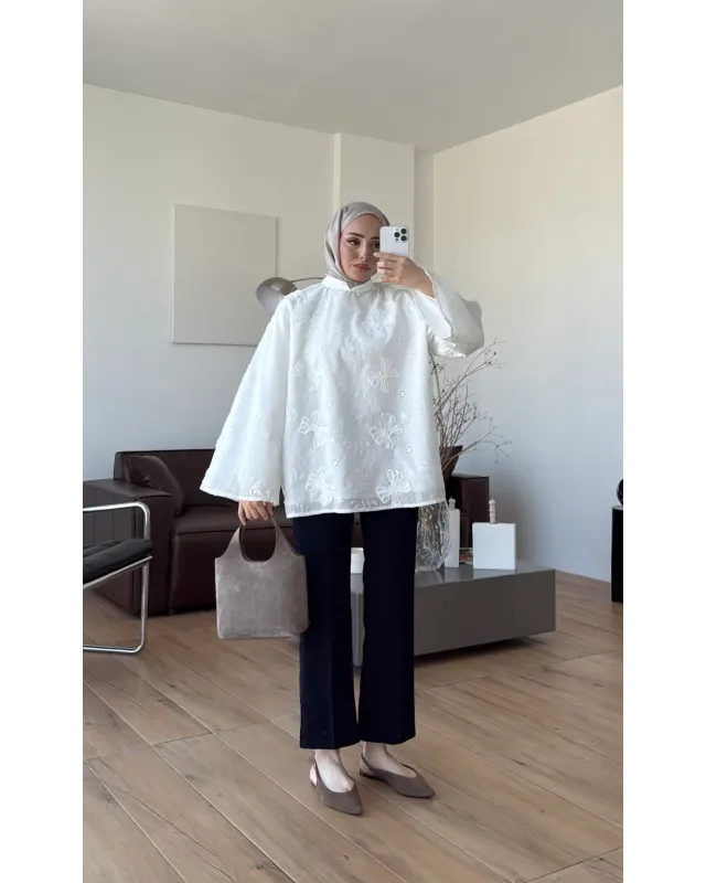 White lace Mandarin Collar Blouse