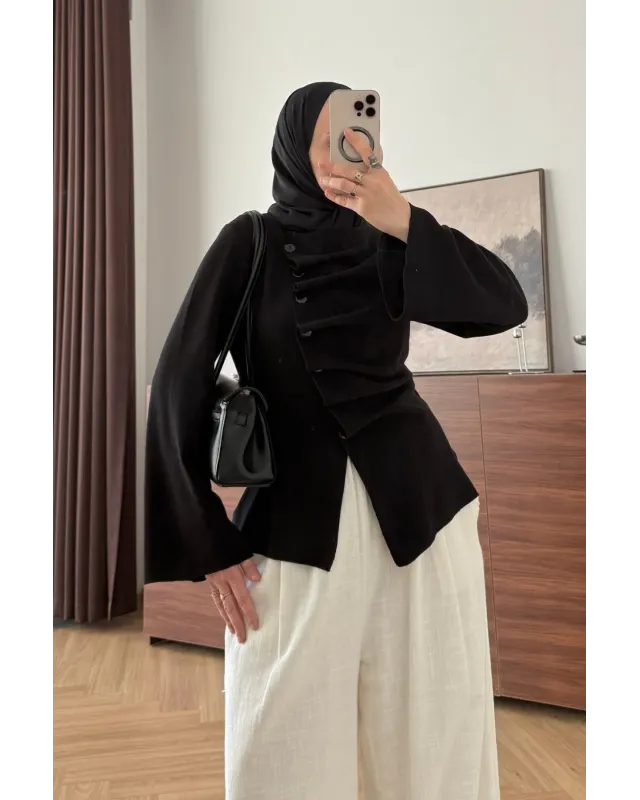 Black Waist-Fit Cardigan