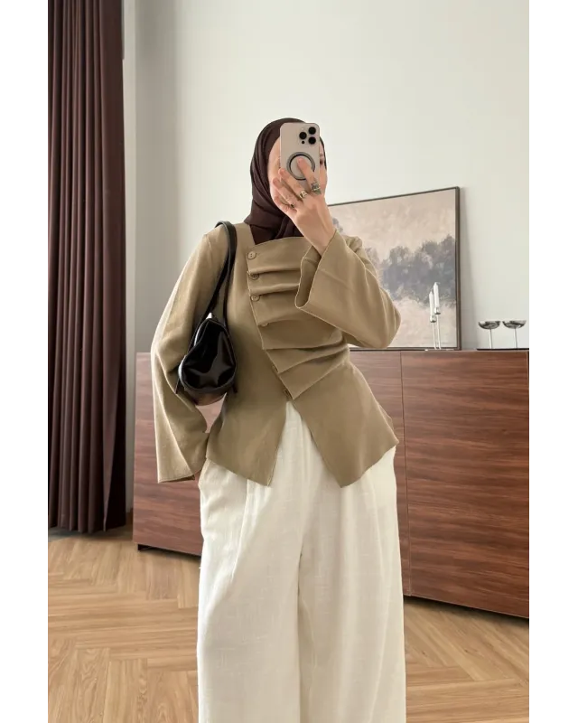 Beige Waist-Fit Cardigan
