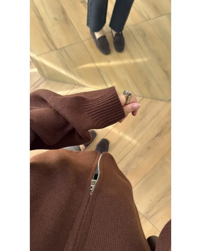 Double-Zip Knit Cardigan –Brown
