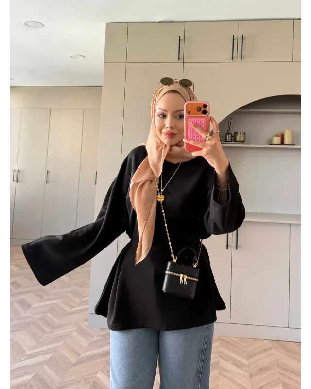 Valley Black Tie-Front Oysh Sweatshirt