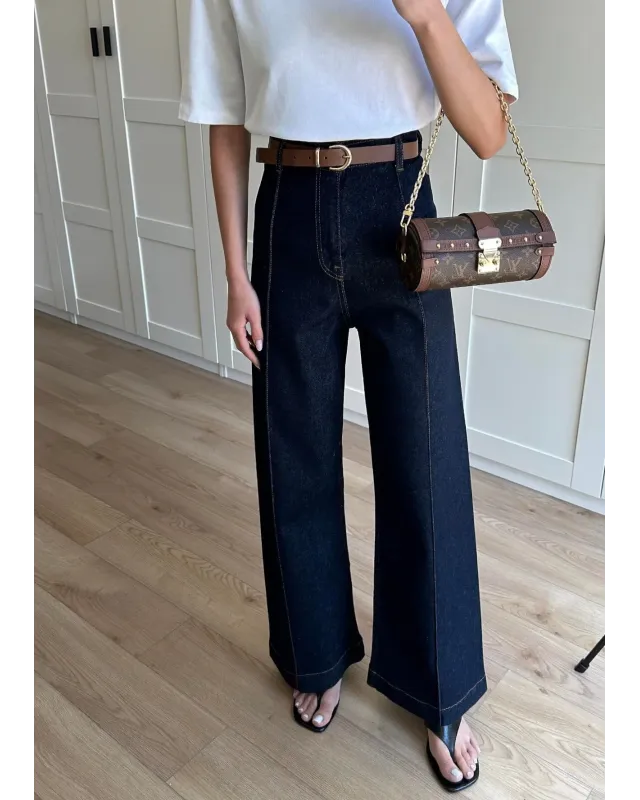 High-Waisted Dark Blue Ribbed Jeans with Tan Belt
