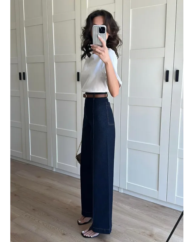 High-Waisted Dark Blue Ribbed Jeans with Tan Belt