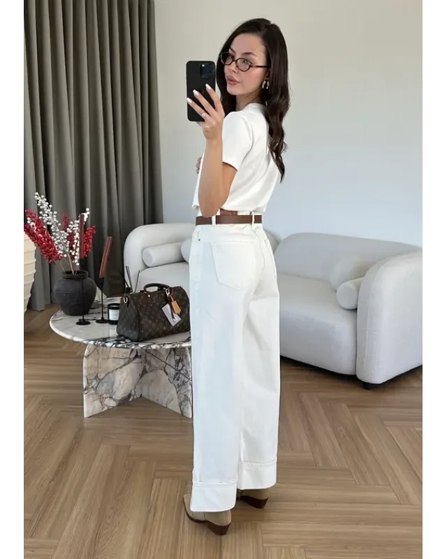 Ecru Cuffed Jeans with Brown Belt