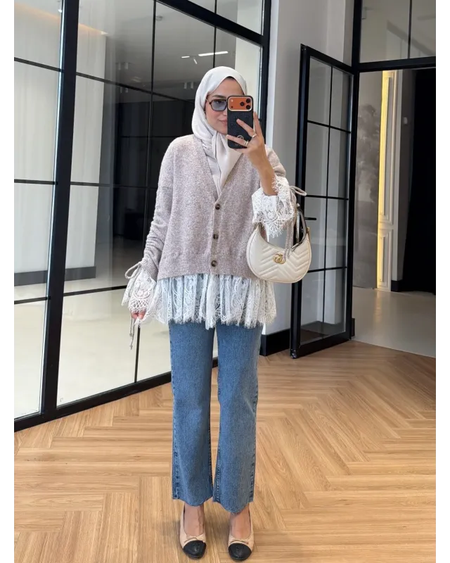 Premium Lace-Hem Cardigan – Taupe