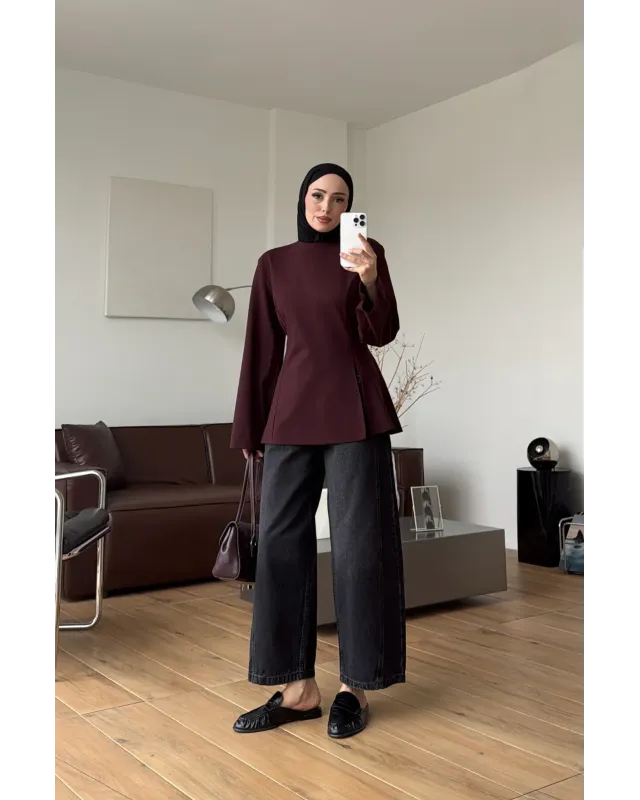 Shoulder-Pad Slit Detail Blouse – Dark Berry