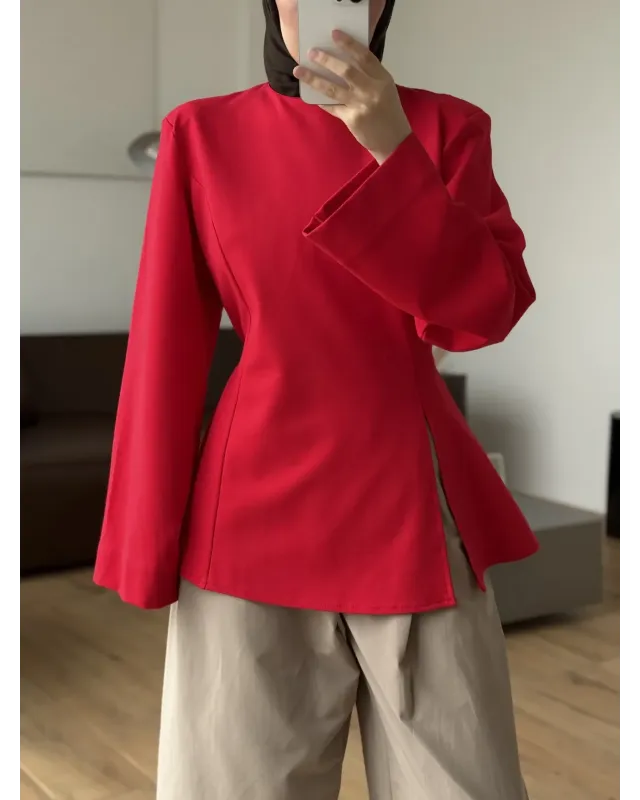 Shoulder-Pad Slit Detail Blouse – Red