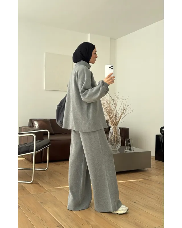 Grey Double-Zip Structured Knit Set